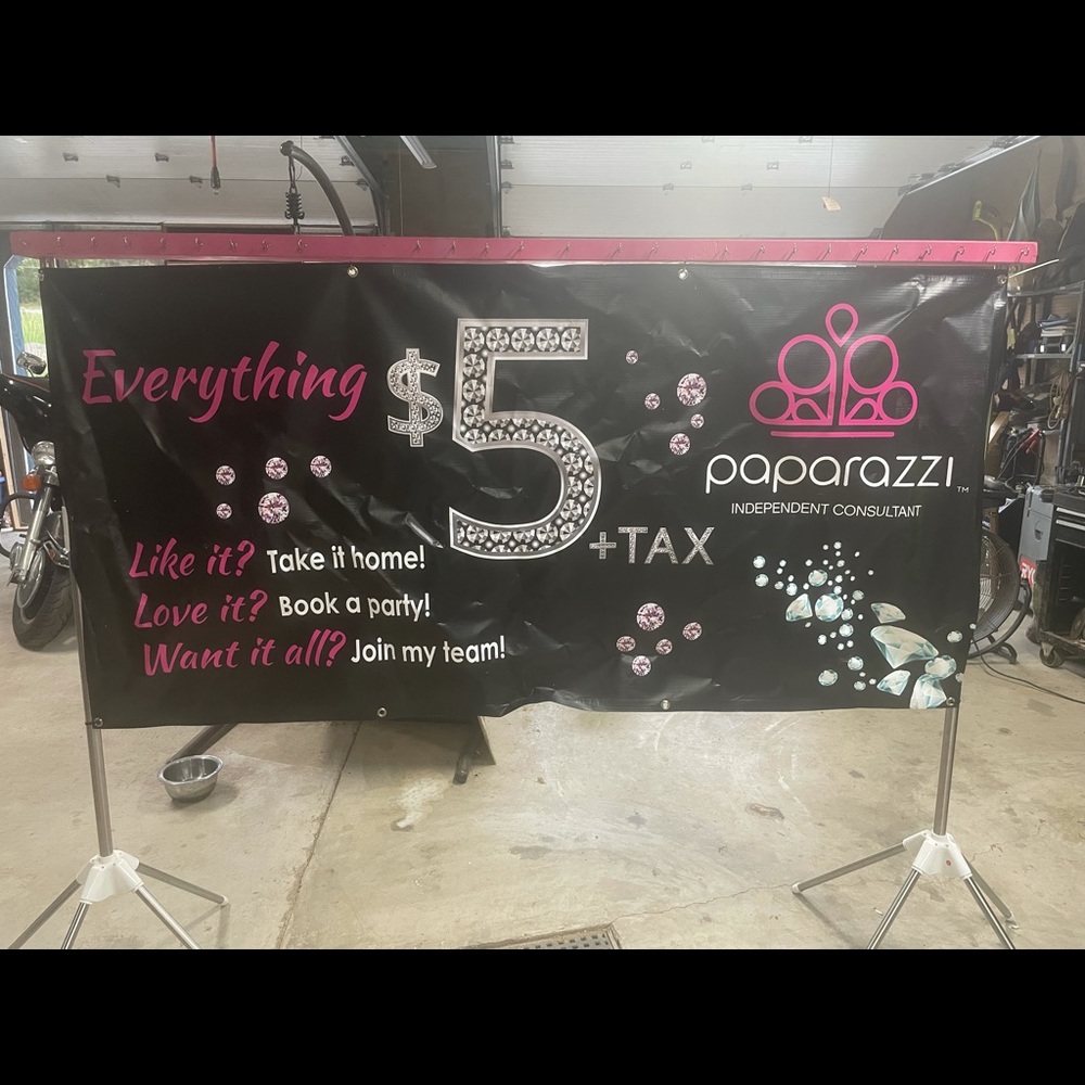 Paparazzi banner